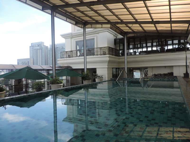 Roosseno Plaza Serviced Apartment จาการ์ตา ภายนอก รูปภาพ