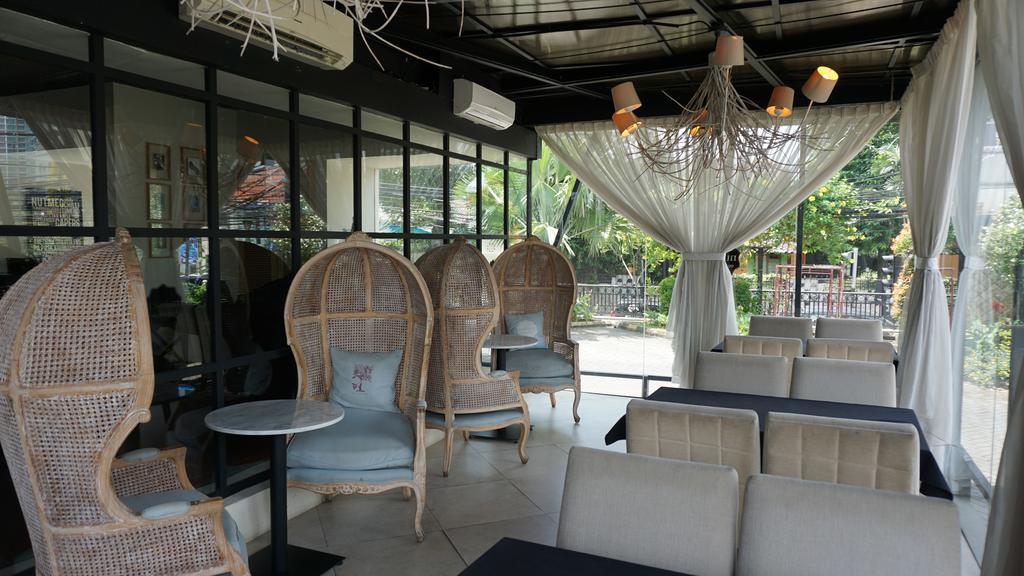 Roosseno Plaza Serviced Apartment จาการ์ตา ภายนอก รูปภาพ